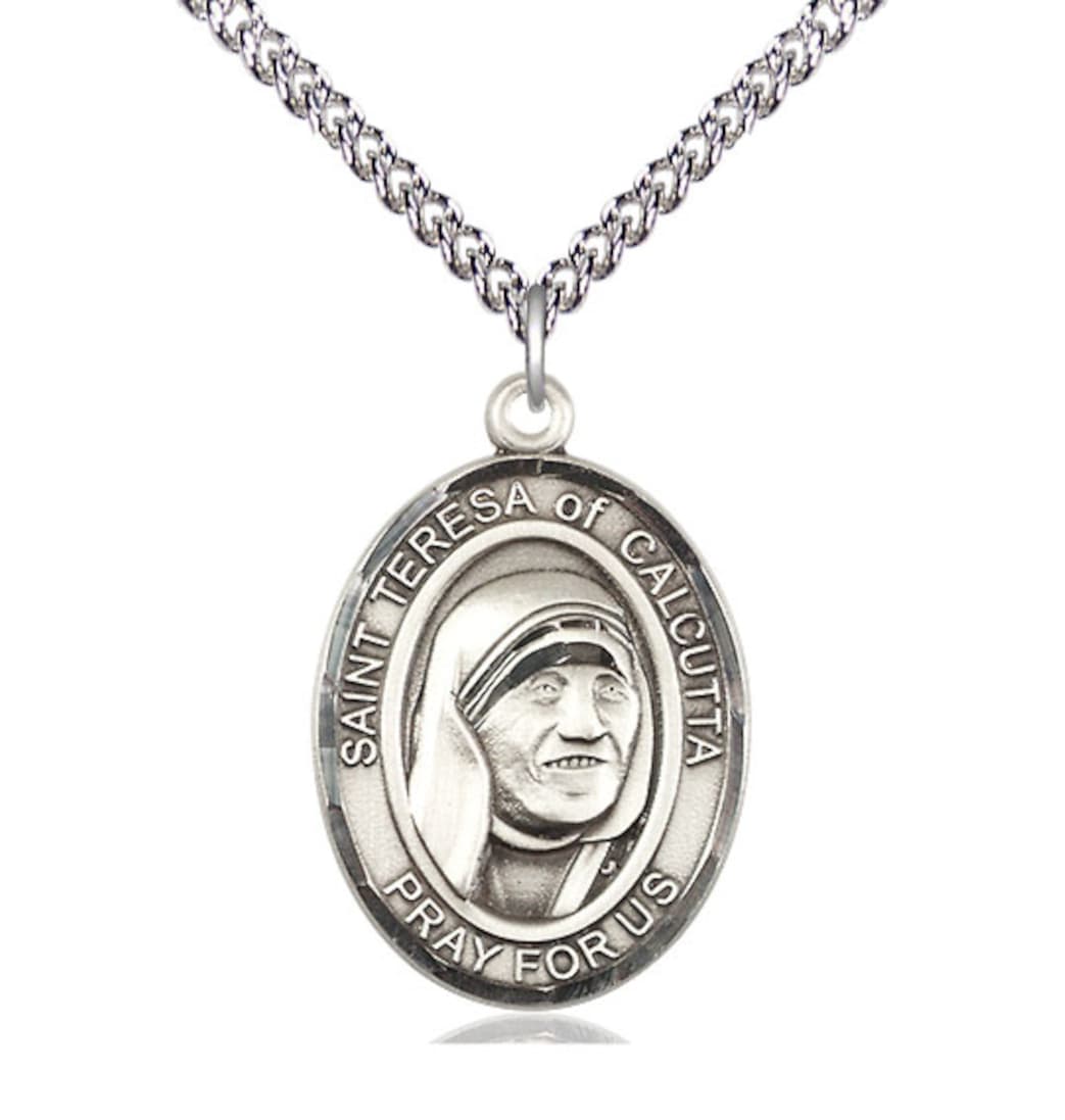 Bliss St Teresa of Calcutta Sterling Silver Oval Large Medal Necklace with Sterling Chain,