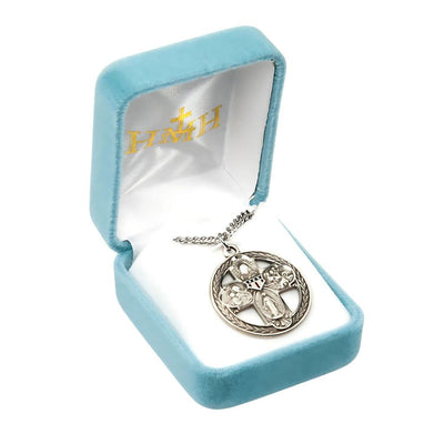 Military red, white, and blue epoxy four-way combination medal with chain with 24" 316 surgical stainless steel curb endless chain in gift box, HMH Religious (view 3)
