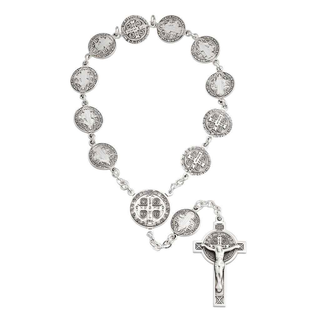 Close-up of HMH Religious One Decade St. Benedict Sterling Silver Pocket Rosary showing detailed St. Benedict medal beads and sterling silver chain (view 2)