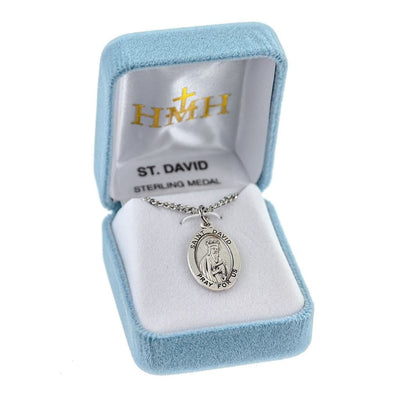 St. David oval sterling silver medal with a harp and kings crown on his head in a gift box, HMH Religious