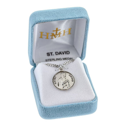 St. David sterling silver medal with 20" Chain in gift box, HMH Religious